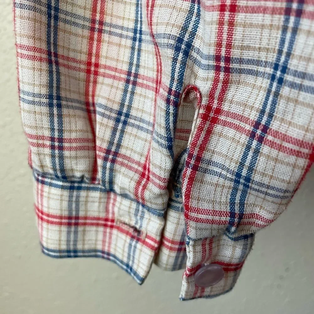 Jody Blouse love buttons